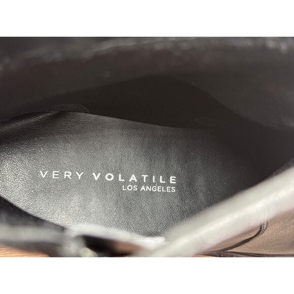 Very Volatile Los Angeles Women's Frances Mid Calf Leather Boots Size 9- NWOB - Picture 8 of 9